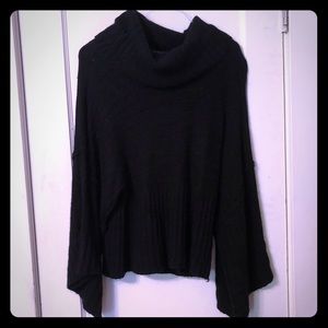 *SOLD* Calvin Klein Dolman Sleeve Sweater